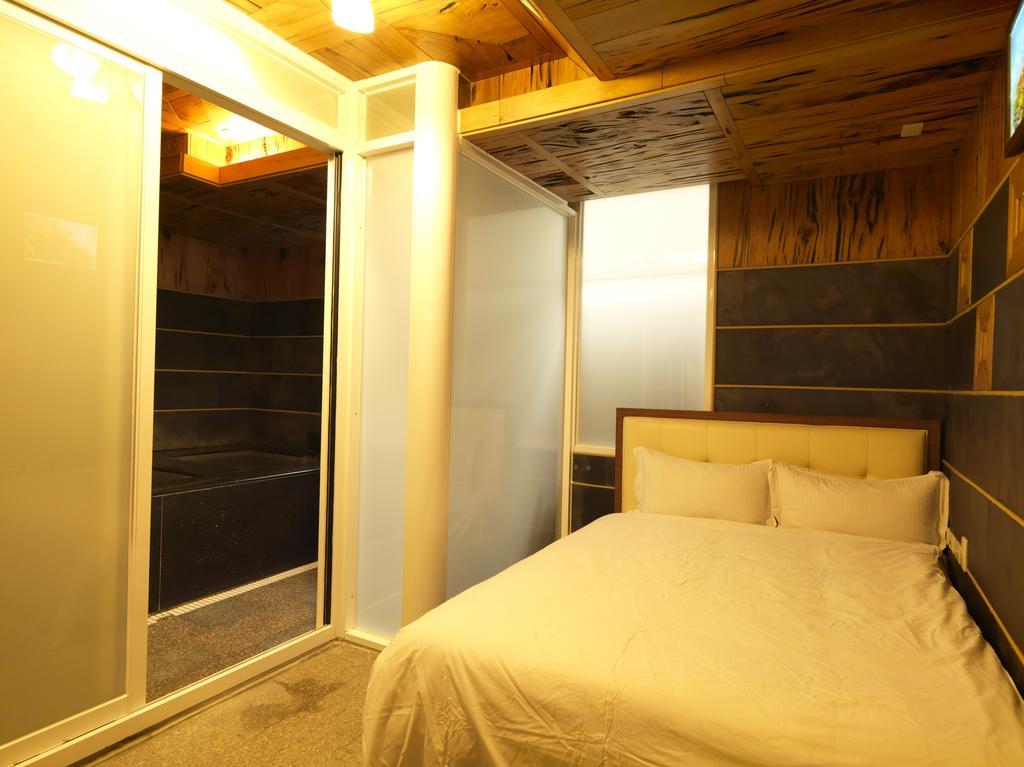 Appartement Sun Moon Bed& Breakfast à Wulai Extérieur photo
